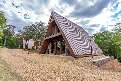 cabin B Dream Maker sleeps 6