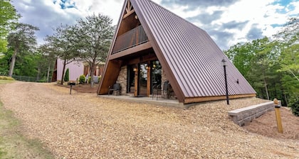 cabin B Dream Maker sleeps 6