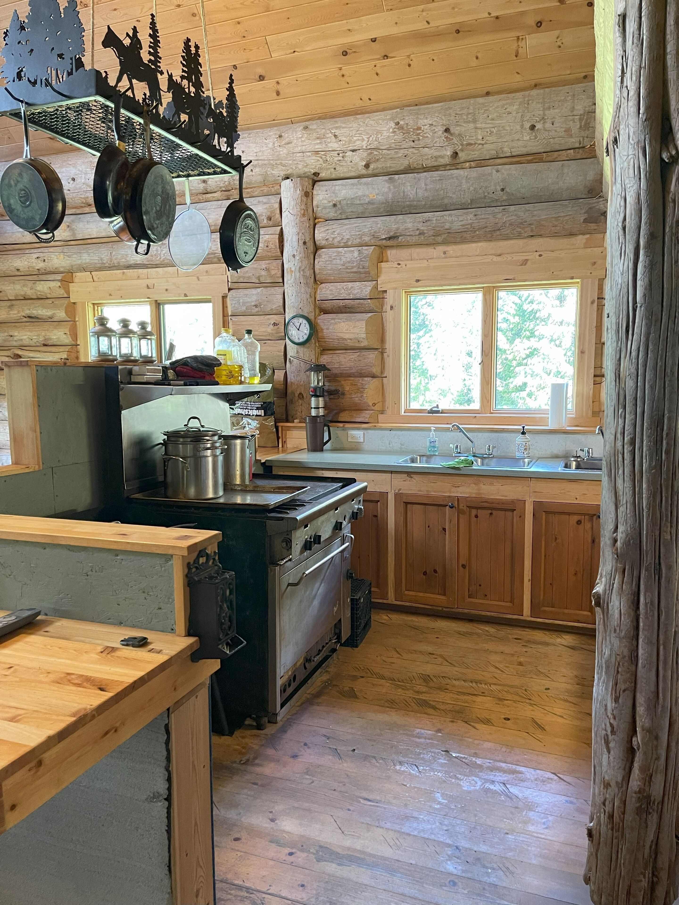 Purcell Mountain Lodge