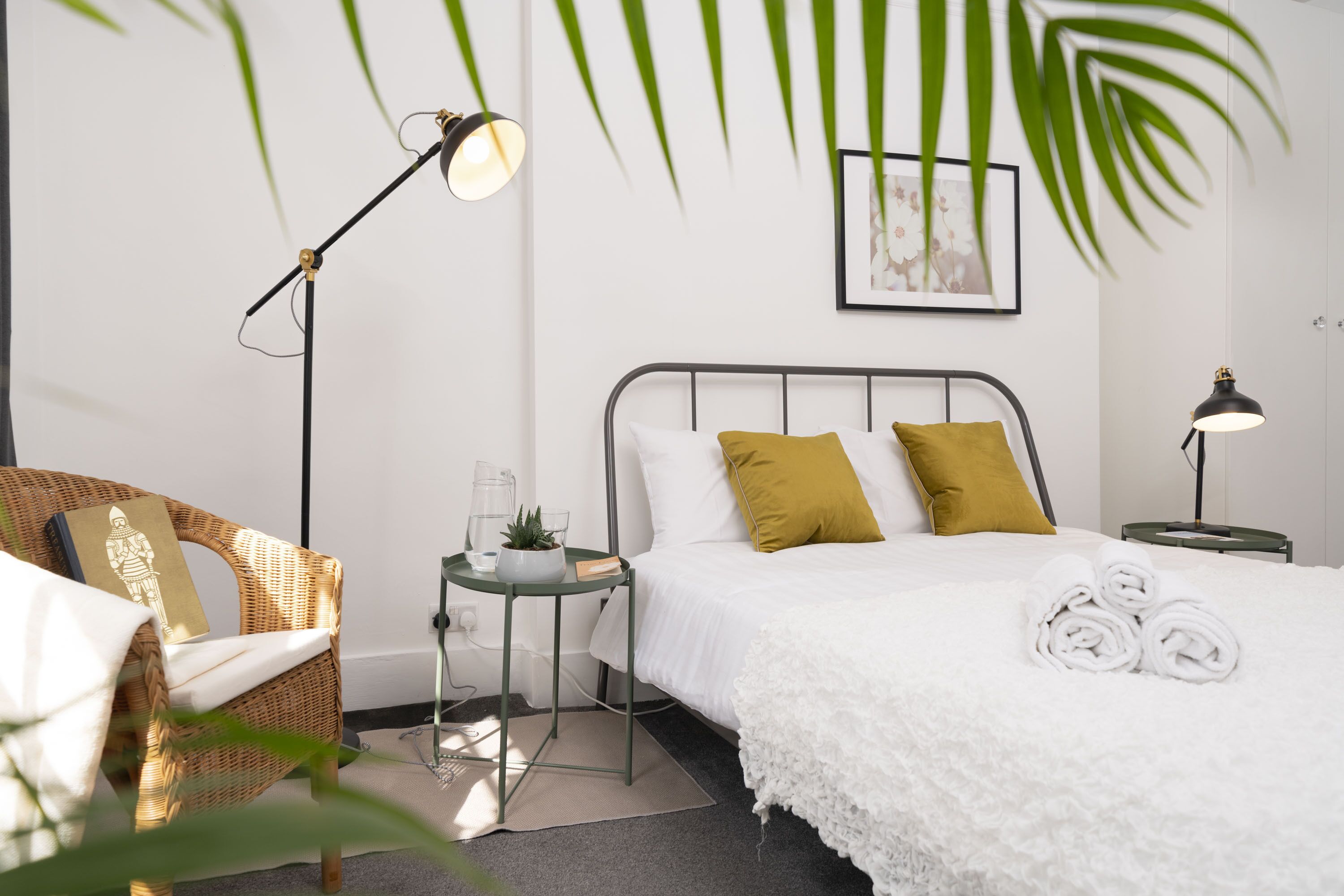 3 bedrooms, blackout curtains, iron/ironing board, free WiFi