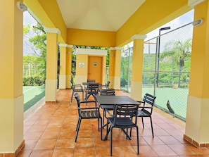 Outdoor dining - Airy Ocean View Corner Condo at Peña Mar Ocean Club (Fajardo)