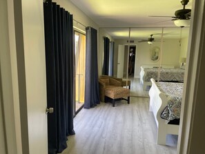 2 dormitorios, escritorio, tabla de planchar con plancha y wifi gratis