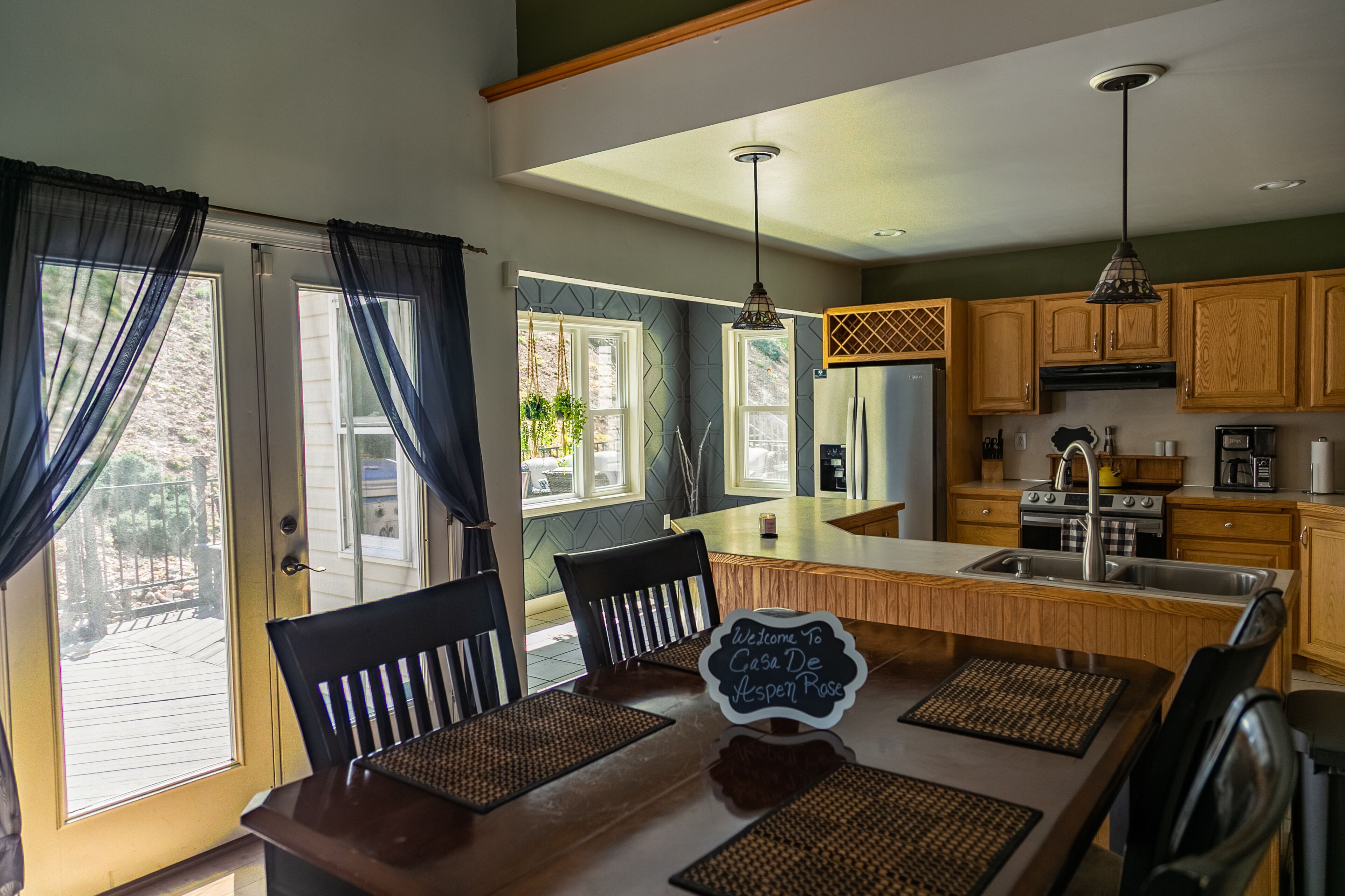 Pottsville Mountain Home near Yuengling Brewery