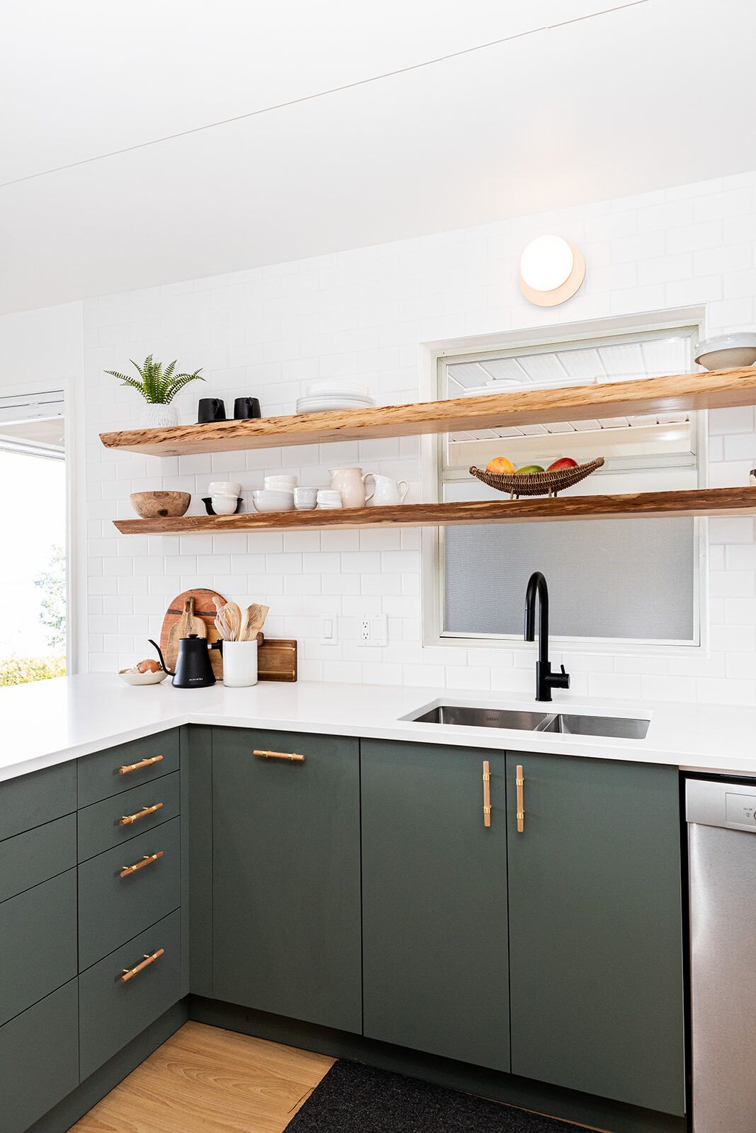 DRIFT / Oceanfront / Sauna / Van Isle / Salish Sea