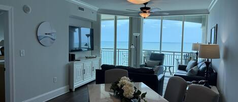 Smart TV, DVD player, books