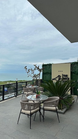 Exterior. The Deck Otel