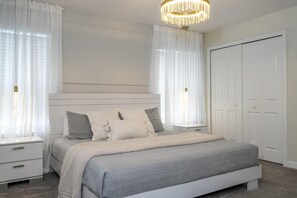 4 Schlafzimmer, Bügeleisen/Bügelbrett, Reisekinderbett, kostenloses WLAN