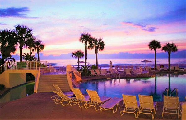 Sisäuima-allas, ulkouima-allas