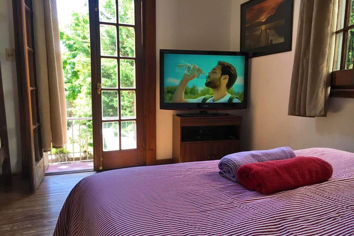 Familie vierpersoonskamer | 1 slaapkamer, gratis wifi, beddengoed