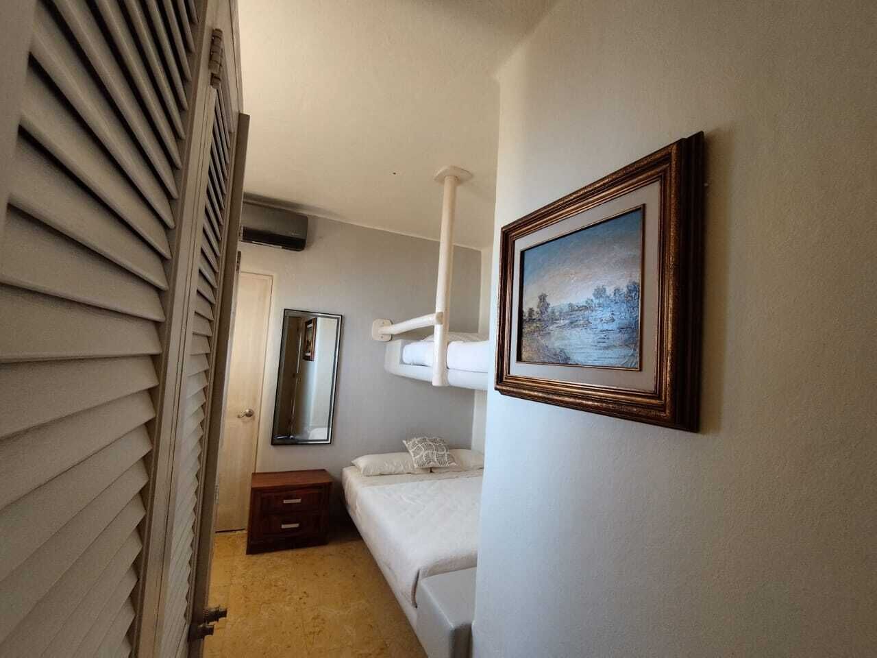 Luxury beach villa, the best IXTAPA, Safe and clean.