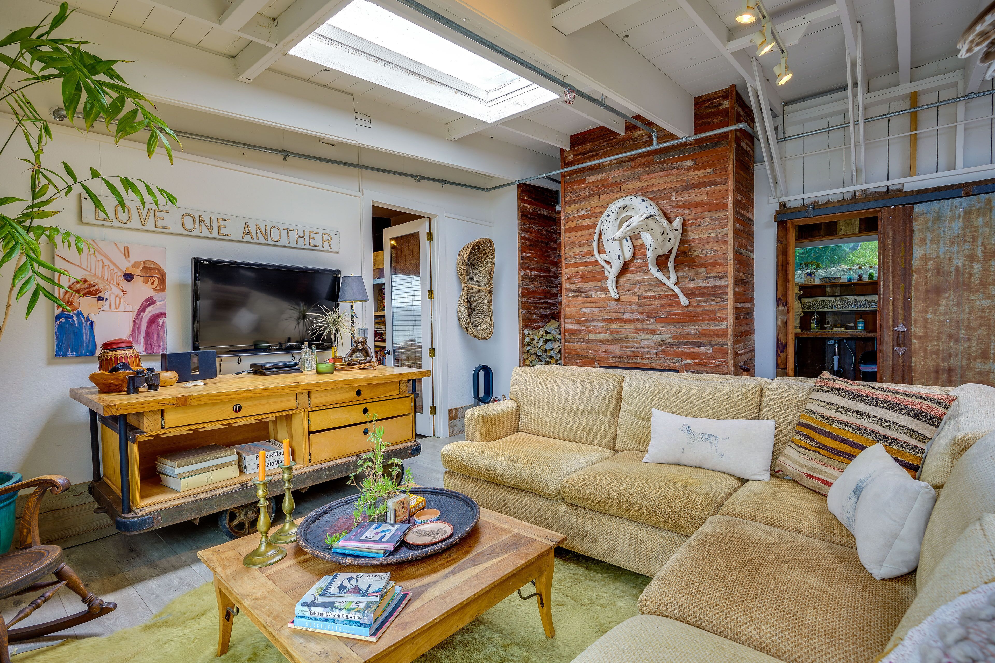 Waterfront Cottage on Tomales Bay w/ Dock & Views