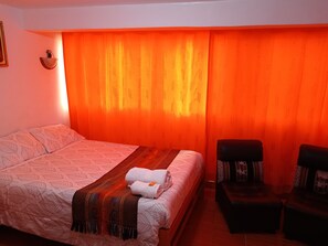 Romantisches Doppel- und Zweibettzimmer | Ausblick vom Zimmer
