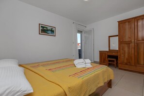 1 camera, accesso a Internet, lenzuola