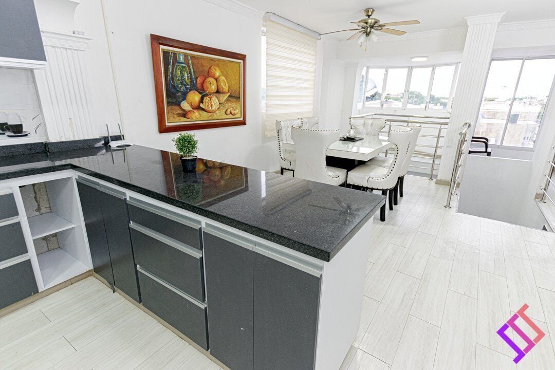 Basic Apartment | Private kitchen | Full-size fridge