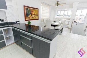 Refrigerador con freezer
