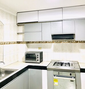 Basic Apartment | Private kitchen - Apartamento en Valledupar (Valledupar)