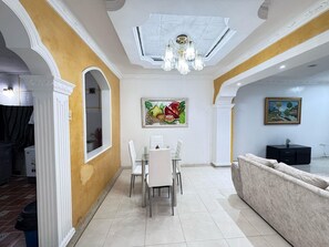 基础公寓 | 用餐