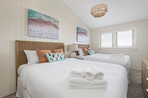 6 slaapkamers, een strijkplank/strijkijzer, wifi, beddengoed