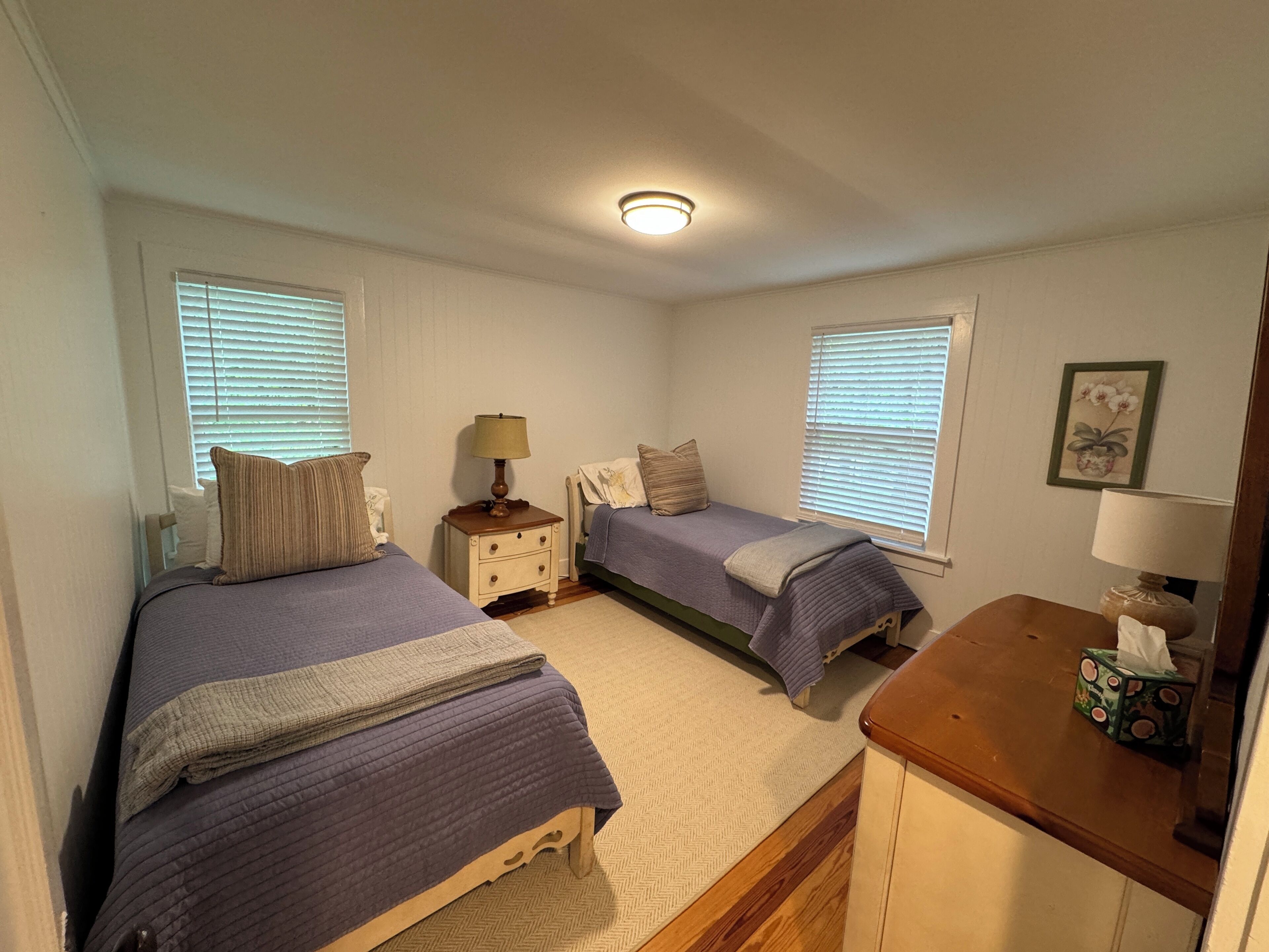4 bedrooms, WiFi, bed sheets