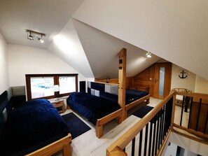 2 makuuhuonetta, Wi-Fi, vuodevaatteet