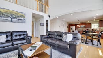 Smart-tv, pejs, bordfodbold