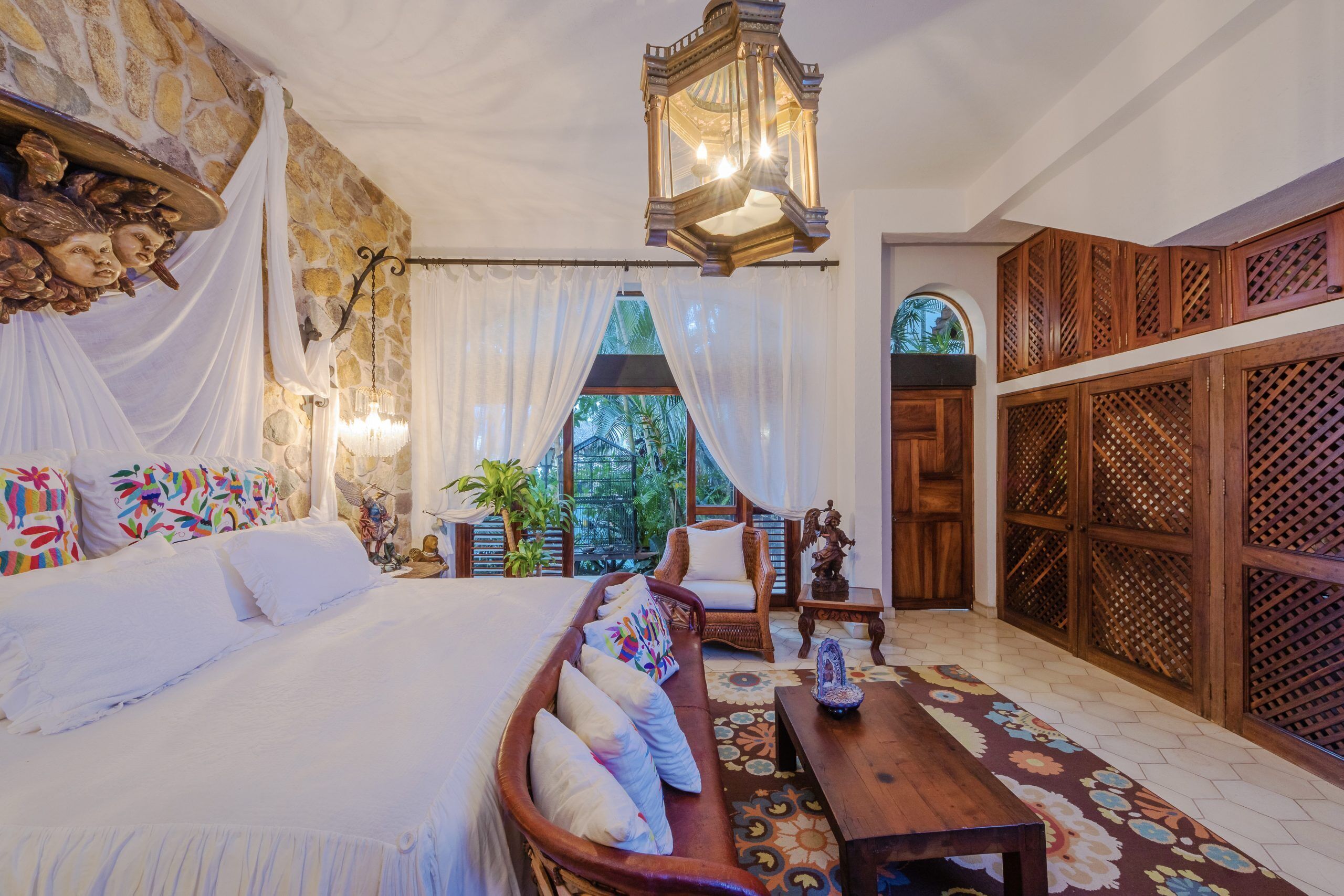 Oceanfront Hacienda Palo Maria