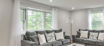 Beautiful House near Beach and Castle Hill