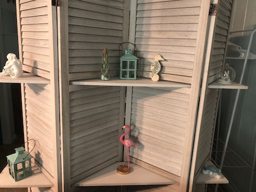 Sand Dollar Studio, Private Studio