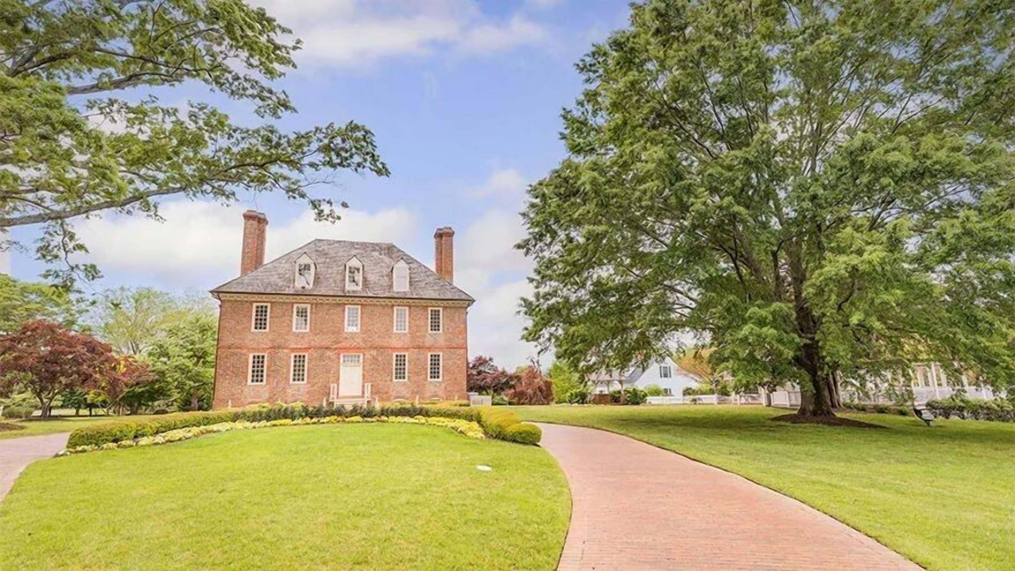 The Historic Powhatan Resort, a Hilton Club-2 BR Dlx