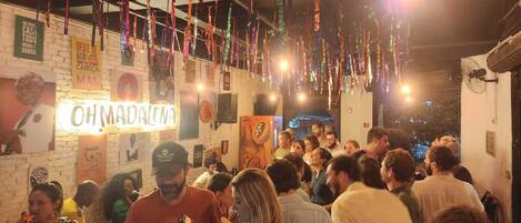 Bar (en la propiedad)