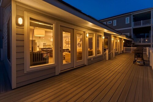 Oceanfront Oasis Sleeps 48! Golf Carts Heated pool