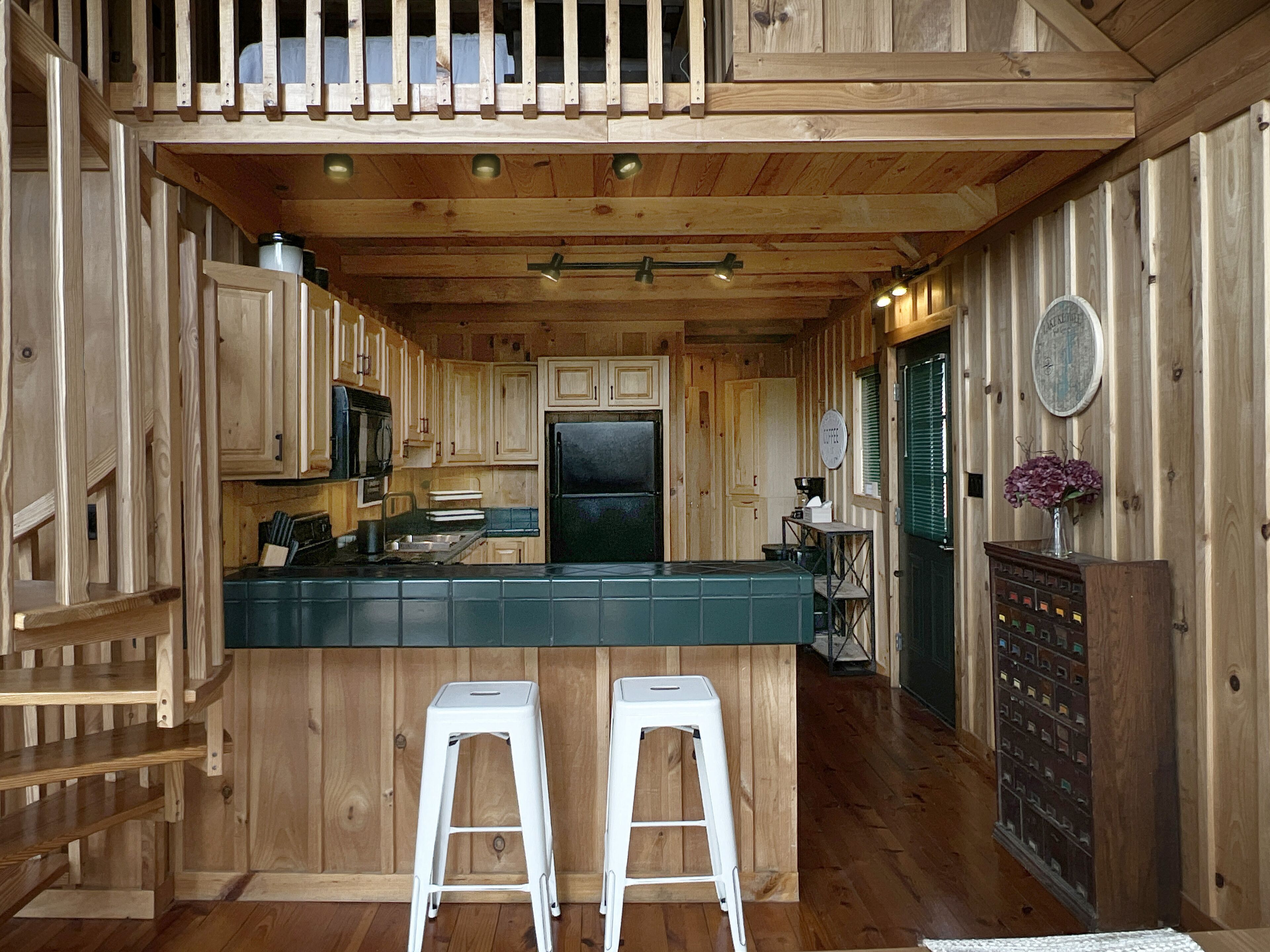 THREE-LEVEL LAKEFRONT DESIGNER CHALET: ONLY 9 MILES FROM CLEMSON!