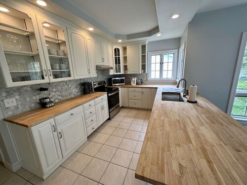 "The Grape Escape"-Stylish Retreat Wine Country PA