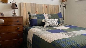 3 bedrooms, WiFi, bed sheets