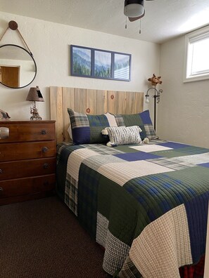 3 bedrooms, WiFi, bed sheets