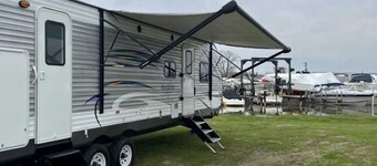Lake St Clair Waterfront
