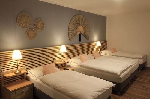 Asia Dreieck Pension Zimmer