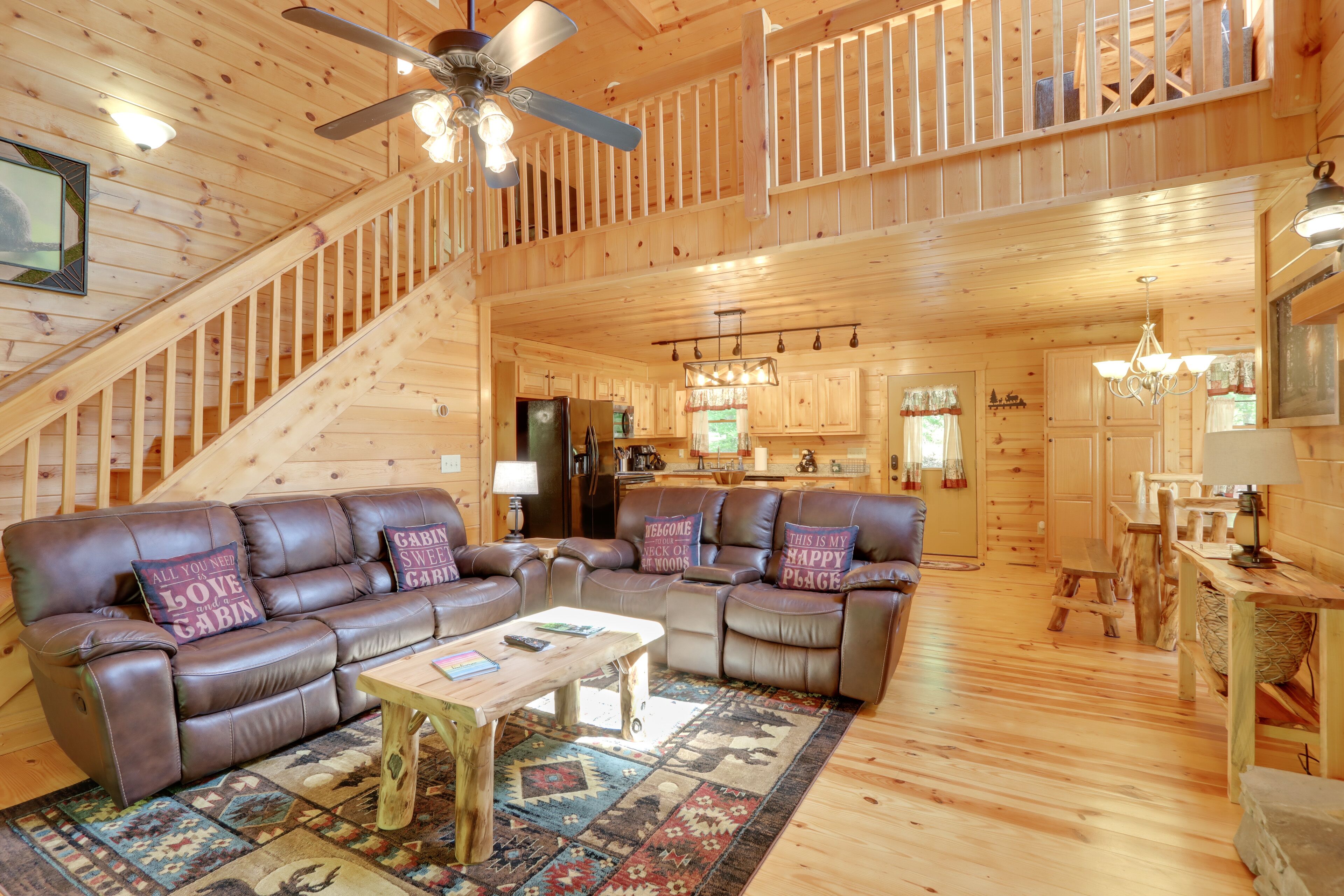Private Ellijay Cabin w/ Hot Tub & Amenities!