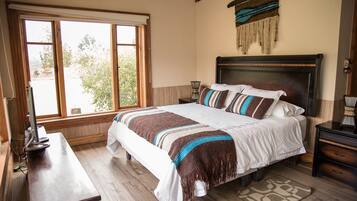 Chambre Supérieure | 1 chambre, coffres-forts dans les chambres, décoration personnalisée