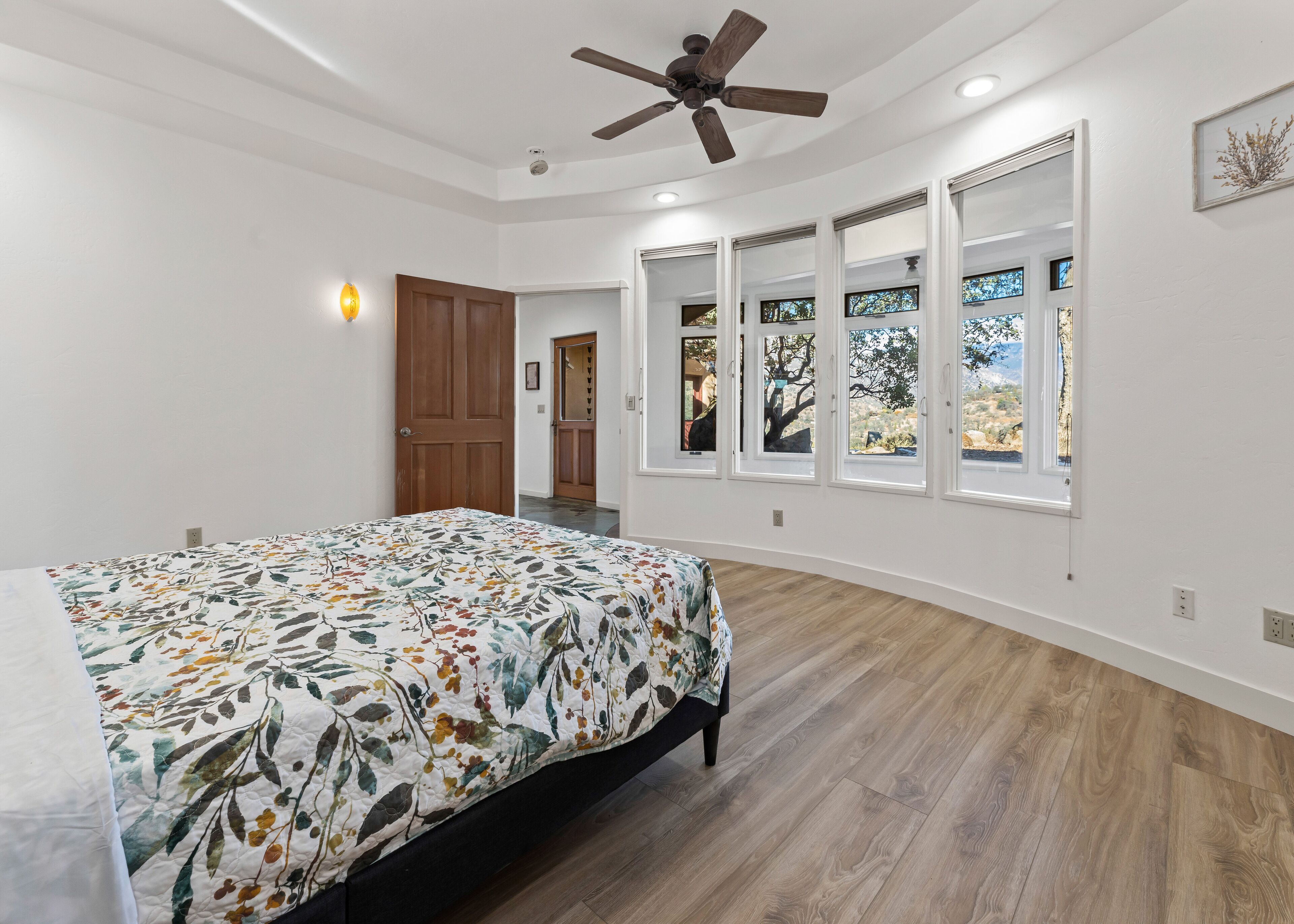 Magnificent River View Pool Home