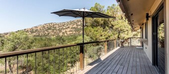 Private Getaway w/ River & Mountain Views