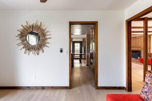 Interior - CHEERFUL HOUSE WITH RIVER AND MOUNTAIN VIEWS! NEW (Three Rivers)