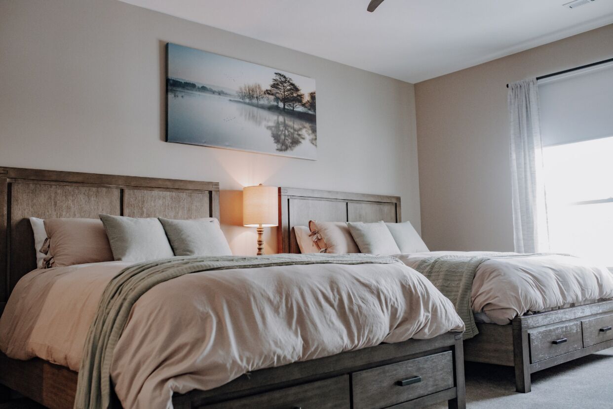 Luxury Waterfront 2BR w/ King Suite