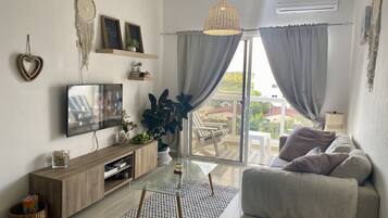 47-inch TV with cable channels