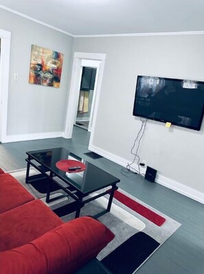 Smart TV, offices, computer monitors