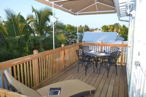 Outdoor dining - Two fully independent units in a Duplex, with independent entrances. One Rent! (Key West)