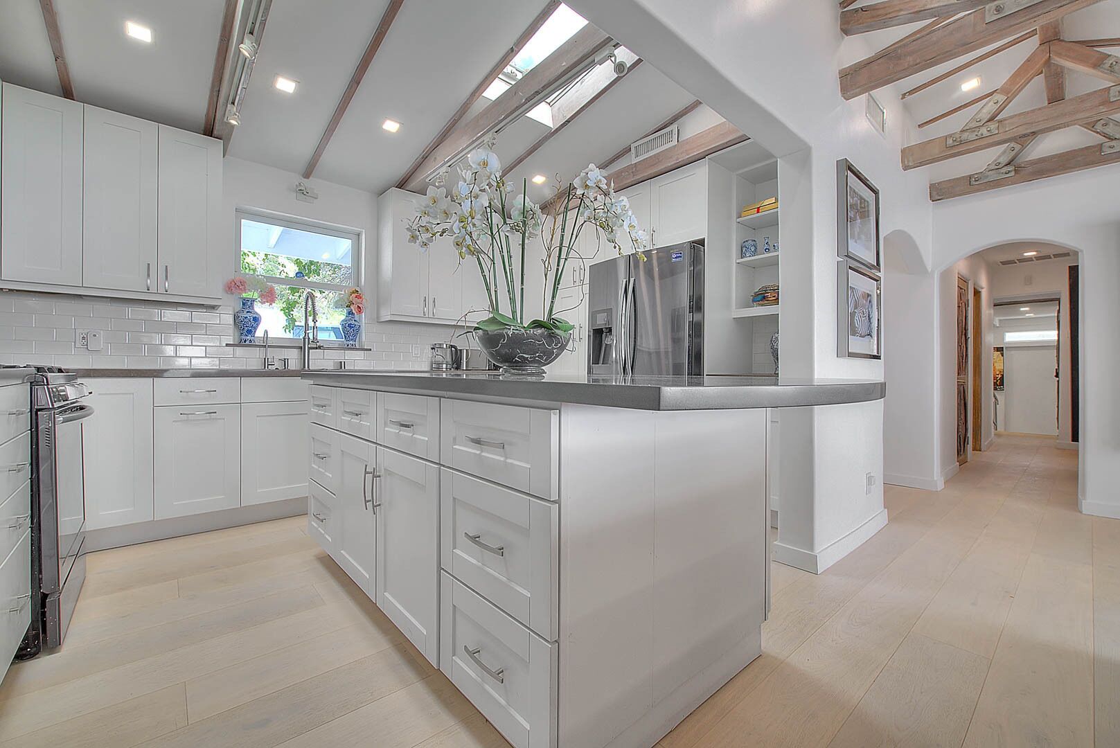 Malibu Beach!1week14k JULY! 5nights10k AUG! 100 5 STAR REVIEWS on other Sites.

