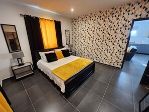 1 bedroom, in-room safe, iron/ironing board, free WiFi