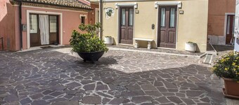 N263 - Numana, delightful heaven-earth in the historic centre