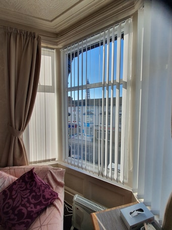 Sábanas de algodón egipcio, ropa de cama de alta calidad y wifi gratis